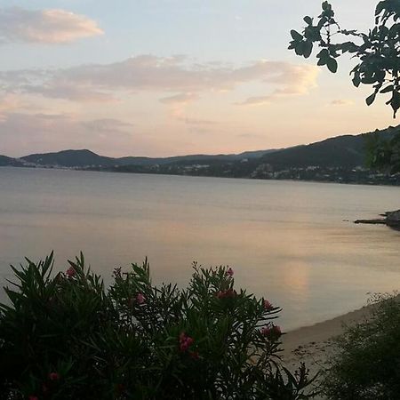 فيلا La Casa Sul Mare PalaiónTsiflíkion المظهر الخارجي الصورة