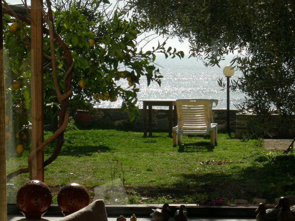 فيلا La Casa Sul Mare PalaiónTsiflíkion المظهر الخارجي الصورة